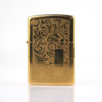 1995 Eski Tarihli Venetian Gold Zippo Çakmak - Görsel 3
