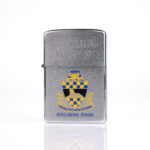 1974 Eski Tarihli Intelligence School Zippo Çakmak - Görsel 4