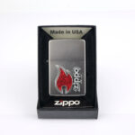 Zippo Flame Design Plakalı Zippo Çakmak - Görsel 6