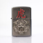 Tiger Plakalı Zippo Çakmak - Görsel 3