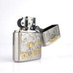 Tom and Jerry Armor Zippo Çakmak - Görsel 6