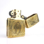 Constantine Armor Zippo Çakmak - Görsel 9