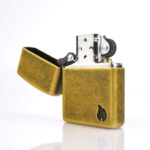 Antique Brass Flame Design Armor Zippo Çakmak - Görsel 5