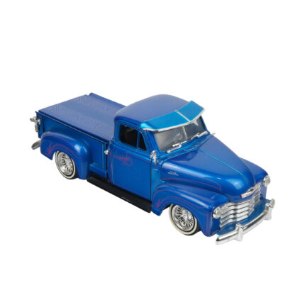 Mavi Chevrolet 3100 klasik pickup tasarımlı metal model araba, açılabilir kapılı dekoratif ve koleksiyonluk maket araç.