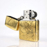 Orijinal Zippo Classic çakmak, Eagle (Kartal) Design 360° yüzey desenine sahip koleksiyonluk premium Zippo modeli – Ateş Premium.