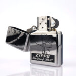 Windyproof Lady Design Limited Koleksiyonluk Zippo Çakmak (Kitapçıklı Set) - Görsel 3