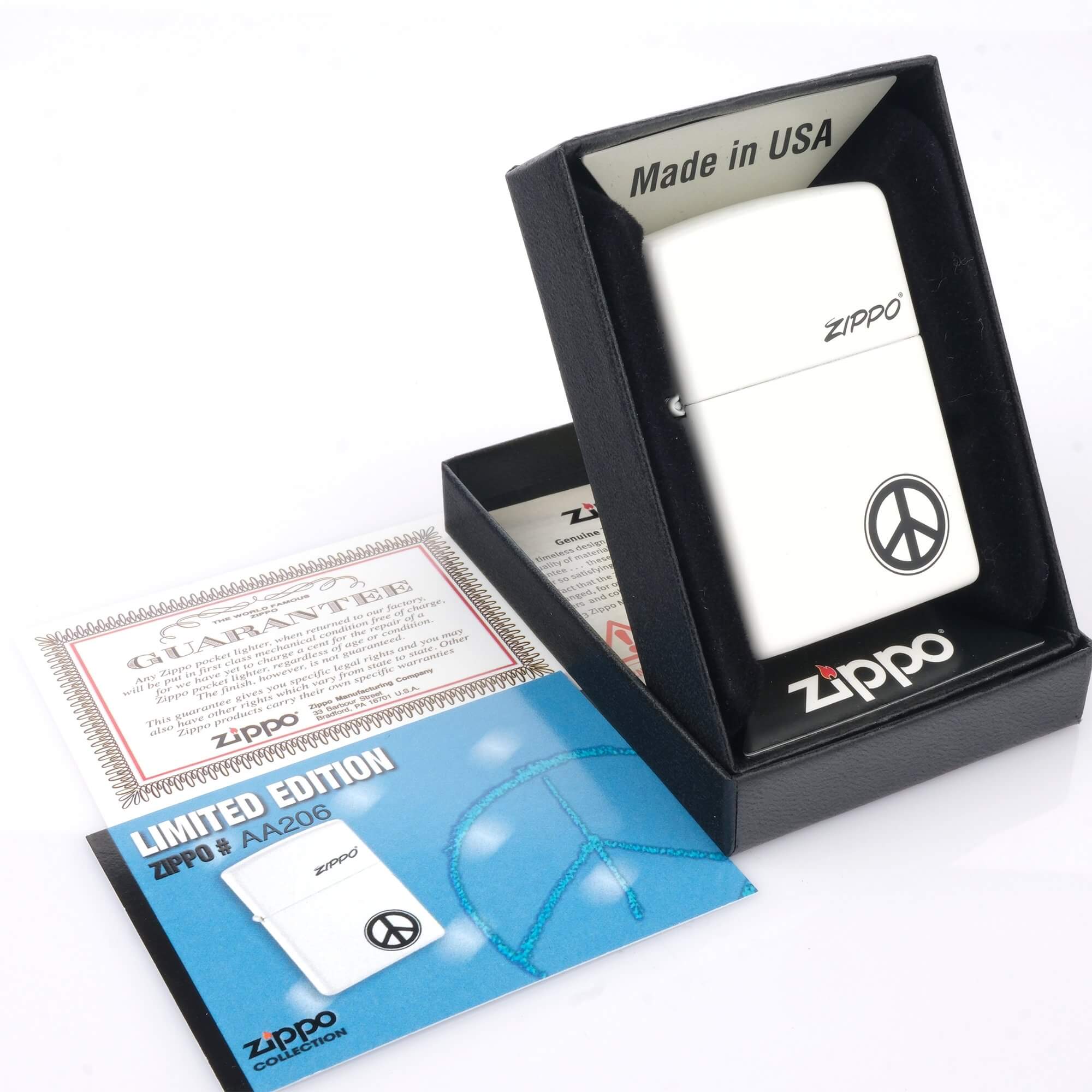 zippo-classic-limited-edition-koleksiyonluk-collection-cakmak-hediyelik-kitapcikli-booklet-orijinal-zippo-ates-premium (7) Peace Symbol Limited Koleksiyonluk Zippo Çakmak (Kitapçıklı Set) - Görsel 1