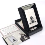 Zippo Factory Limited Koleksiyonluk Zippo Çakmak (Kitapçıklı Set)