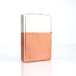 Orijinal Zippo çakmak, solid sterling silver ve solid copper bimetal kasa yapısına sahip, yüksek parlak yüzeyli premium Zippo modeli – Ateş Premium.